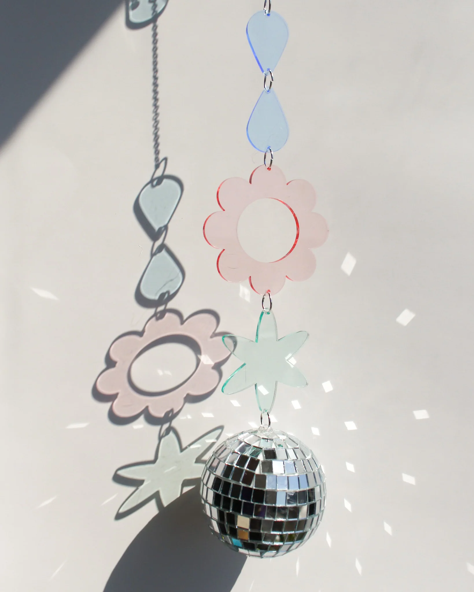 Drip Drop Daisy Burst Disco Mobile - Image 3