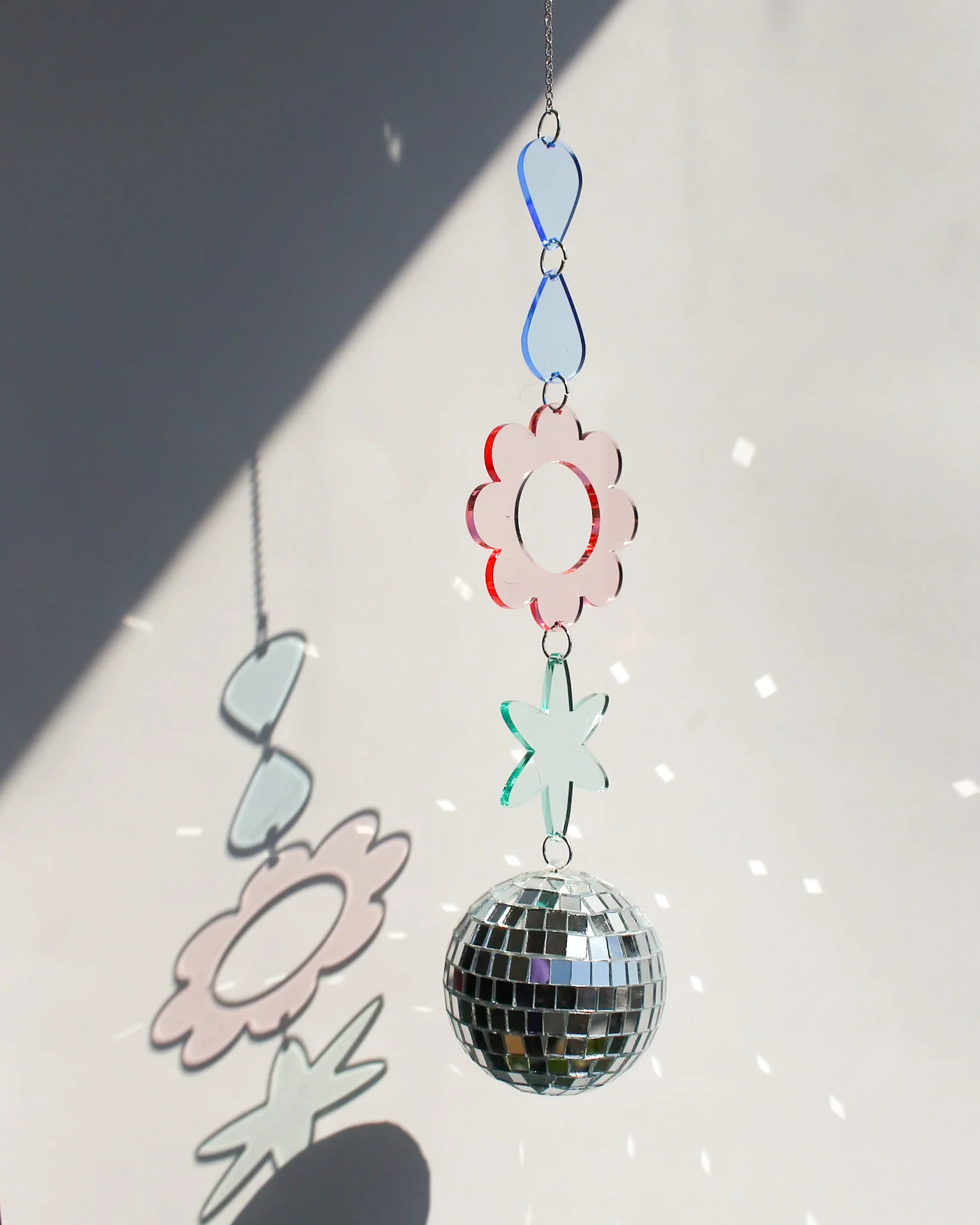 Drip Drop Daisy Burst Disco Mobile - Image 5