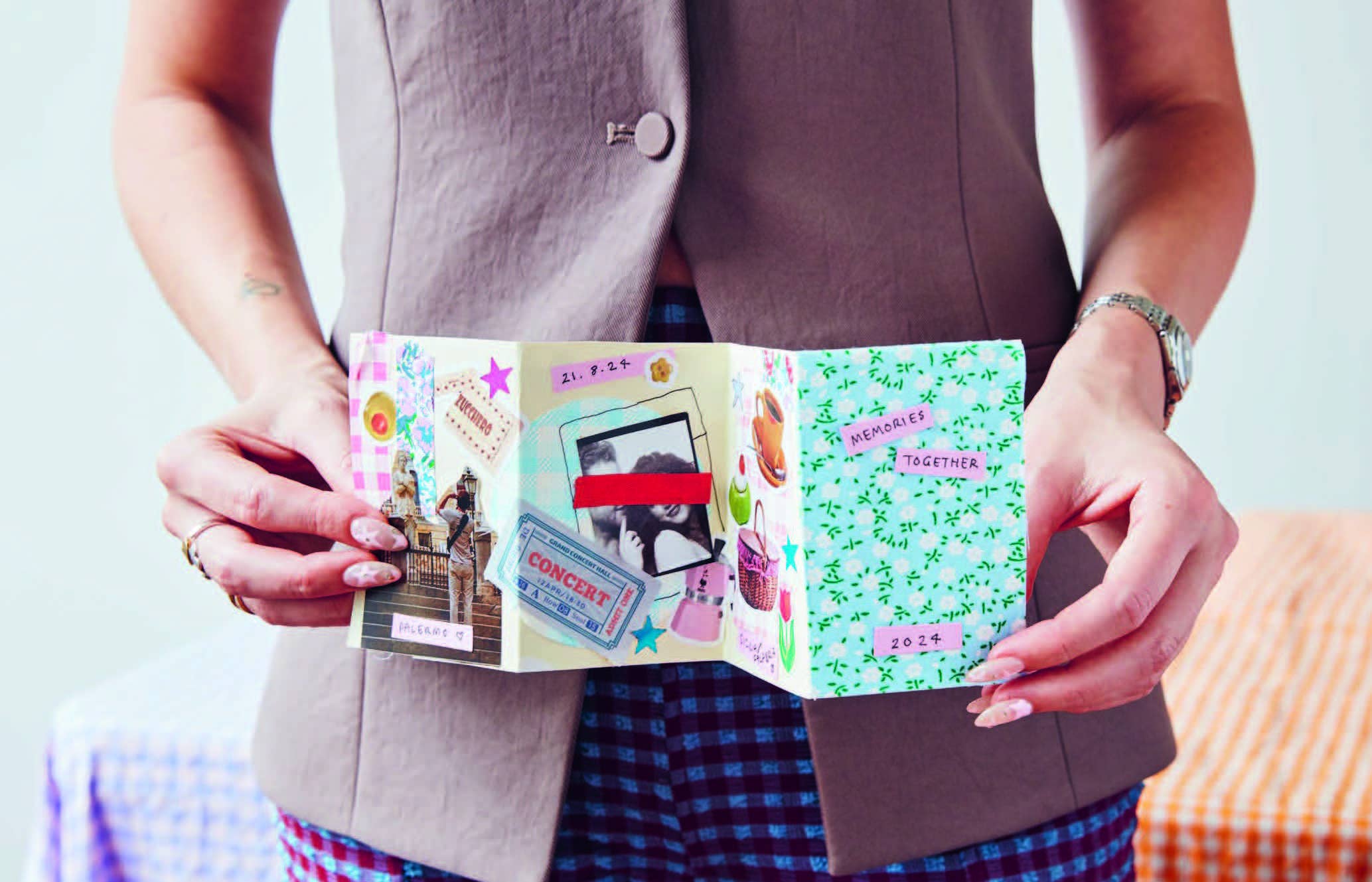 The Art of Memory Collecting Book - Image 6